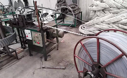 斷電報(bào)警刀片刺絲圍欄