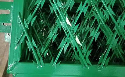 監(jiān)獄刀刺隔離網(wǎng)（焊接型）